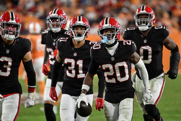 Atlanta Falcons cornerback Dee Alford (20) celebrates his interception against Tampa Bay.