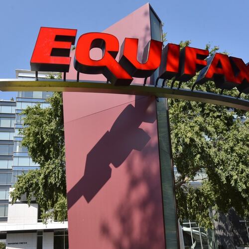 Equifax admitted in August 2022 it provided incorrect credit scores because of a technology glitch over a three-week period that year. (Hyosub Shin/AJC 2017)