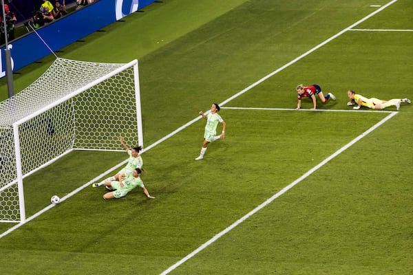 Norway's Ada Hegerberg, second from right, scores during the Women's Euro 2025 quarterfinals soccer match between Norway and Italy at Stade de Geneve in Geneva, Switzerland, Wednesday, July 16, 2025. (Salvatore Di Nolfi/Keystone via AP)