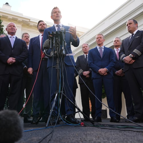Transportation Secretary Sean Duffy speaks to the media alongside Sean O'Brien, President of the International Brotherhood of Teamsters, from left, Chris Sununu, president & CEO of Airlines for America, Vice President JD Vance and aviation industry representatives, about the impact of the government shutdown on the aviation industry, outside of the West Wing of the White House, Thursday, Oct. 30, 2025, in Washington. (AP Photo/Jacquelyn Martin)
