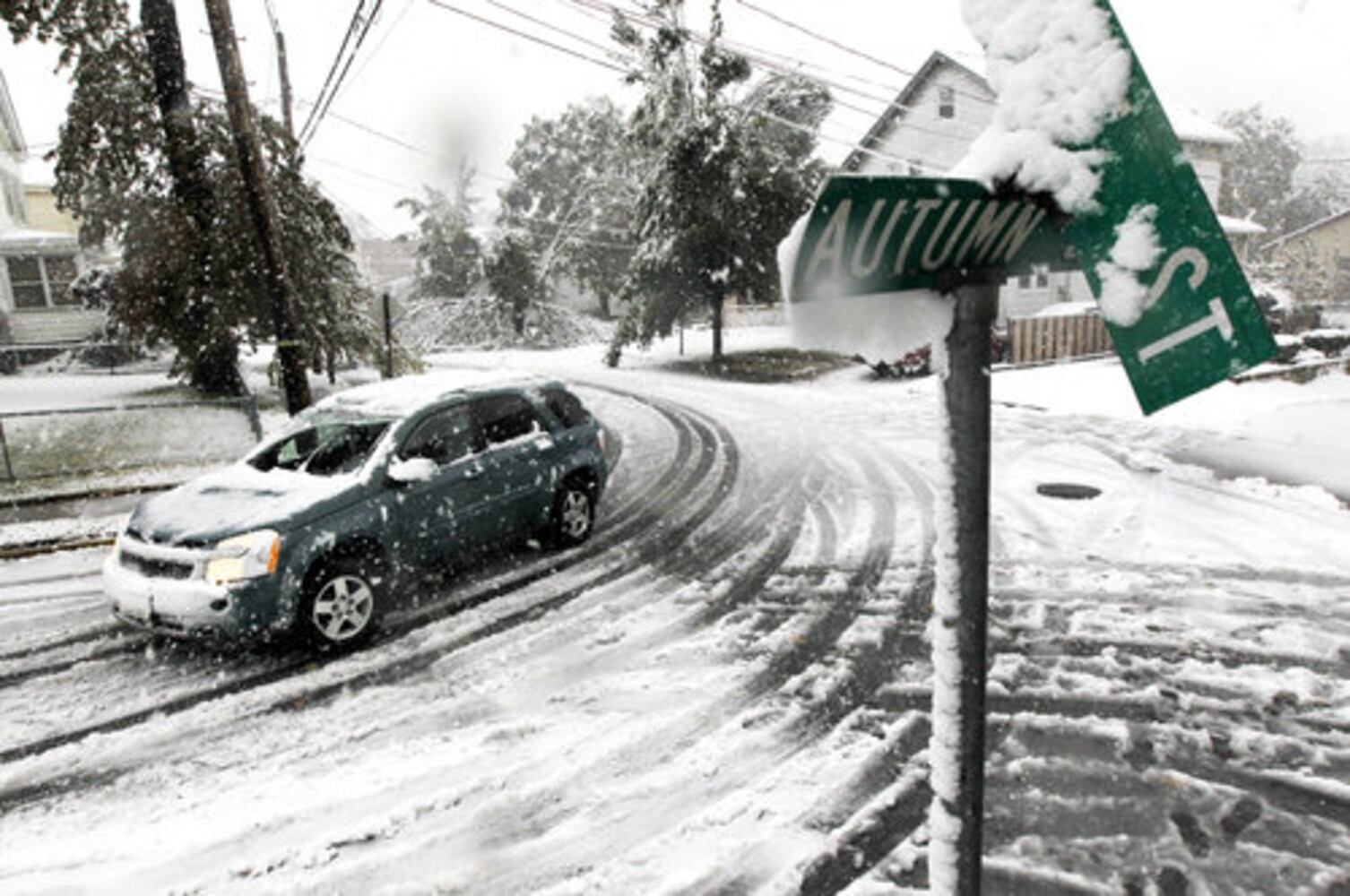 October snow stuns East Coast