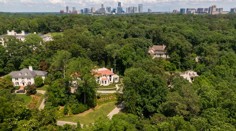 Gov. Brian Kemp's executive counsel, David Dove, outlined nearly a dozen questions about the constitutionality of two bills that cleared a Senate panel this week that would allow for the wealthy neighborhood of Buckhead to break off from the rest of the city of Atlanta. (Hyosub Shin / Hyosub.Shin@ajc.com)