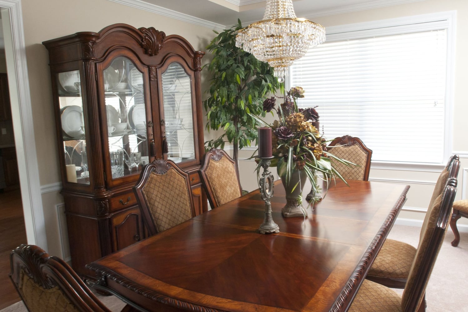 Room for family and friends