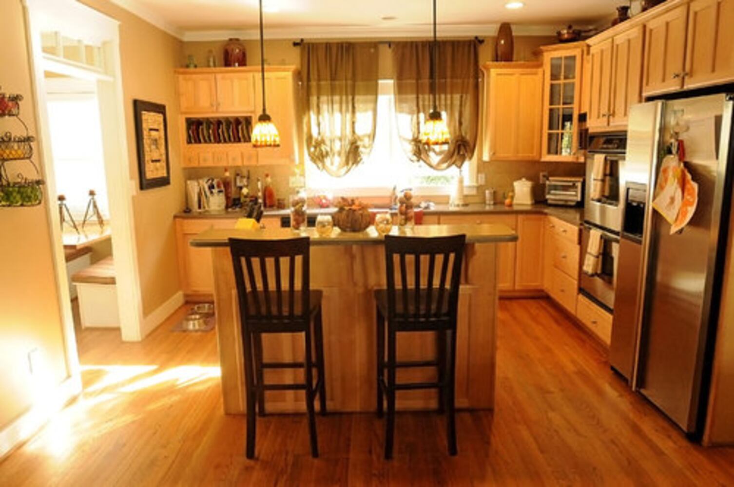 Family seeks homey vibe