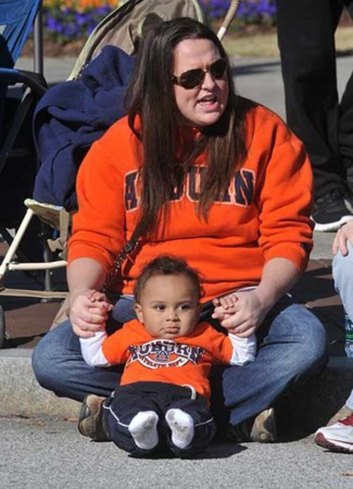 2011 Chick-fil-A Bowl Parade