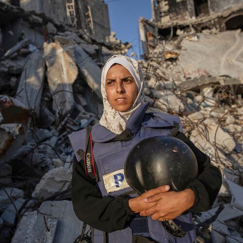 FILE - Freelance journalist Mariam Dagga, 33, who had been working with the Associated Press and other outlets during the Gaza war, poses for a portrait in Khan Younis, southern Gaza Strip, on June 14, 2024. (AP Photo/Jehad Alshrafi, File)