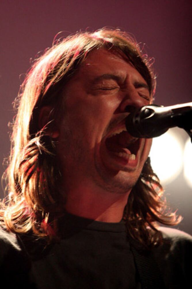 Foo Fighters play to a sellout crowd at the Tabernacle