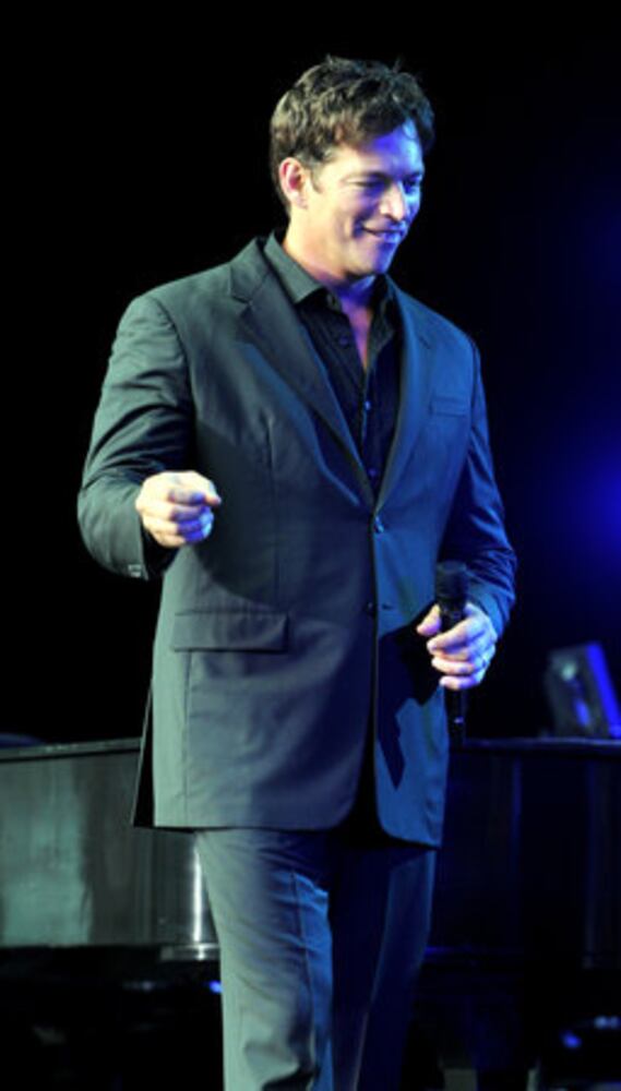 Photos: Harry Connick Jr. at Chastain Park