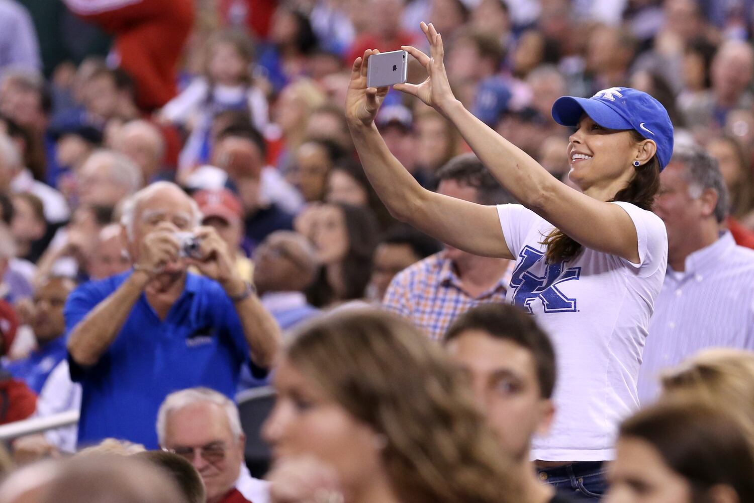 Semifinal 2: Kentucky vs. Wisconsin