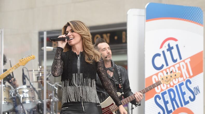NEW YORK, NY - JUNE 16: Shania Twain performs on stage at the Citi Concert Series on TODAY at Rockefeller Park on June 16, 2017 in New York City. (Photo by Jamie McCarthy/Getty Images for Citi)