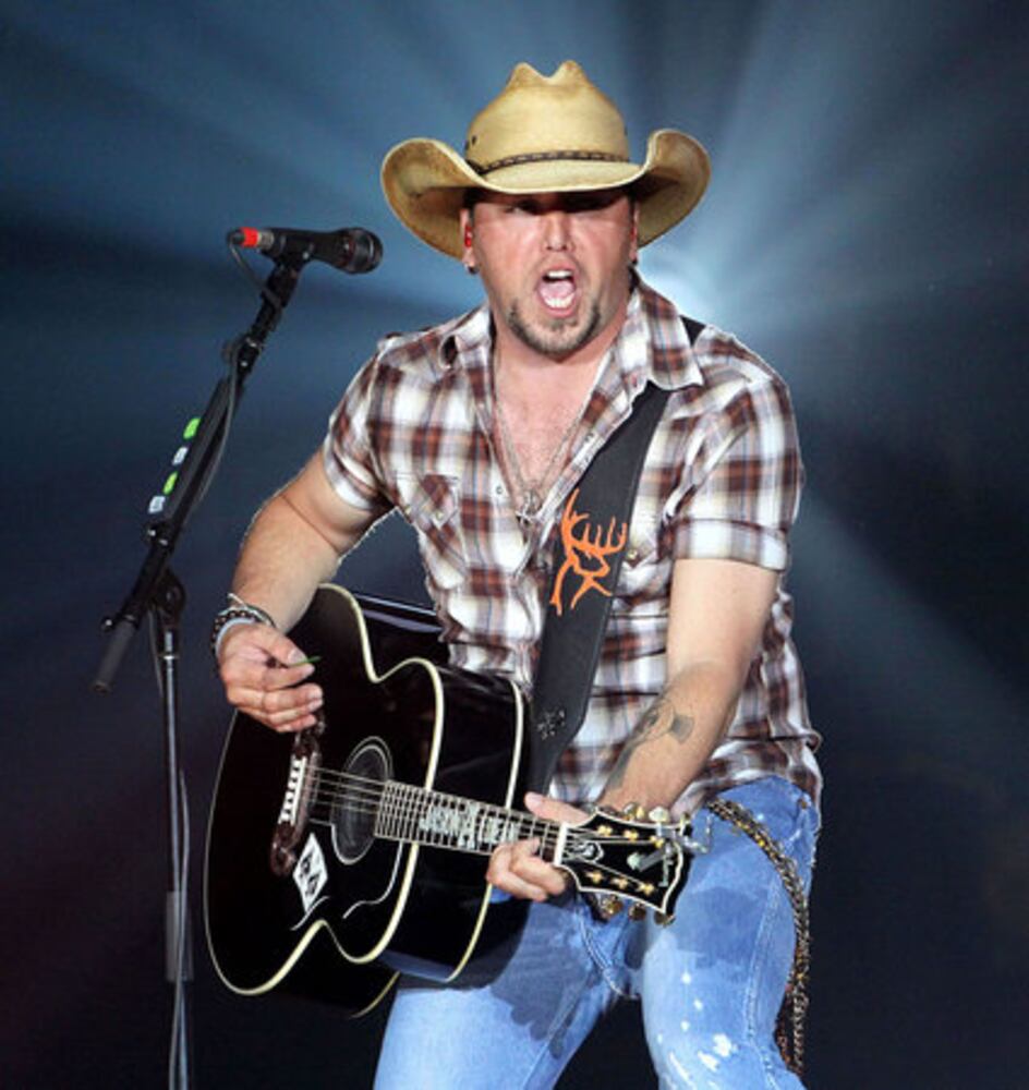 Jason Aldean in concert