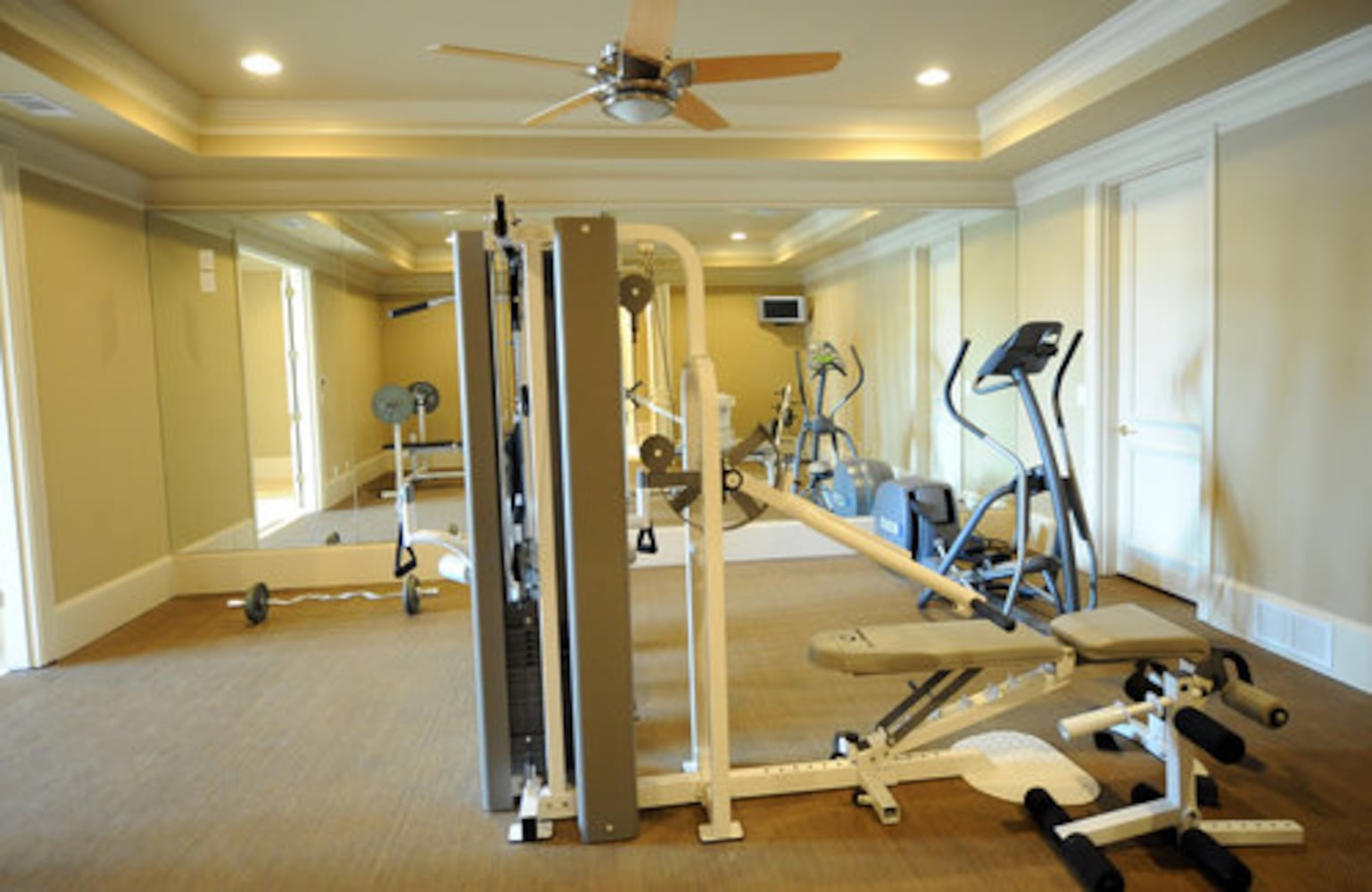 Michael Vick's former home ready for auction