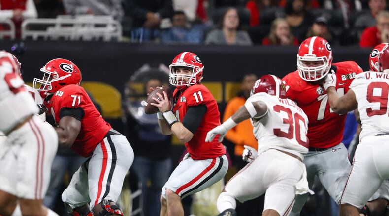 Jake Fromm against Alabama. Left hand looks OK here.
