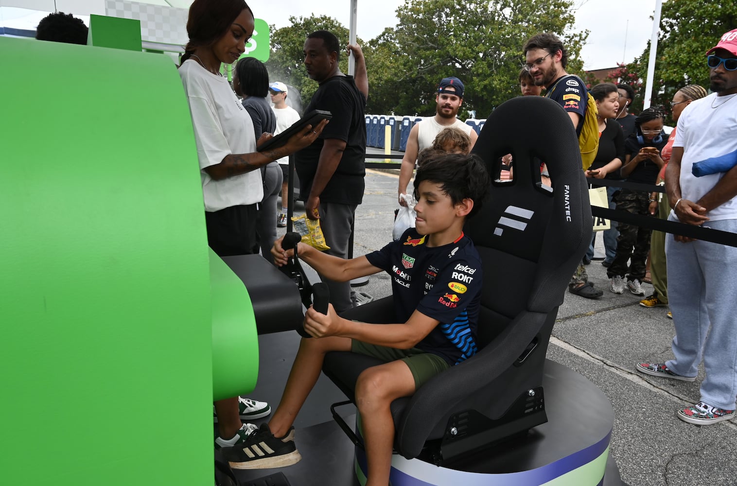 Formula 1 demo brings motorsports to Summerhill neighborhood
