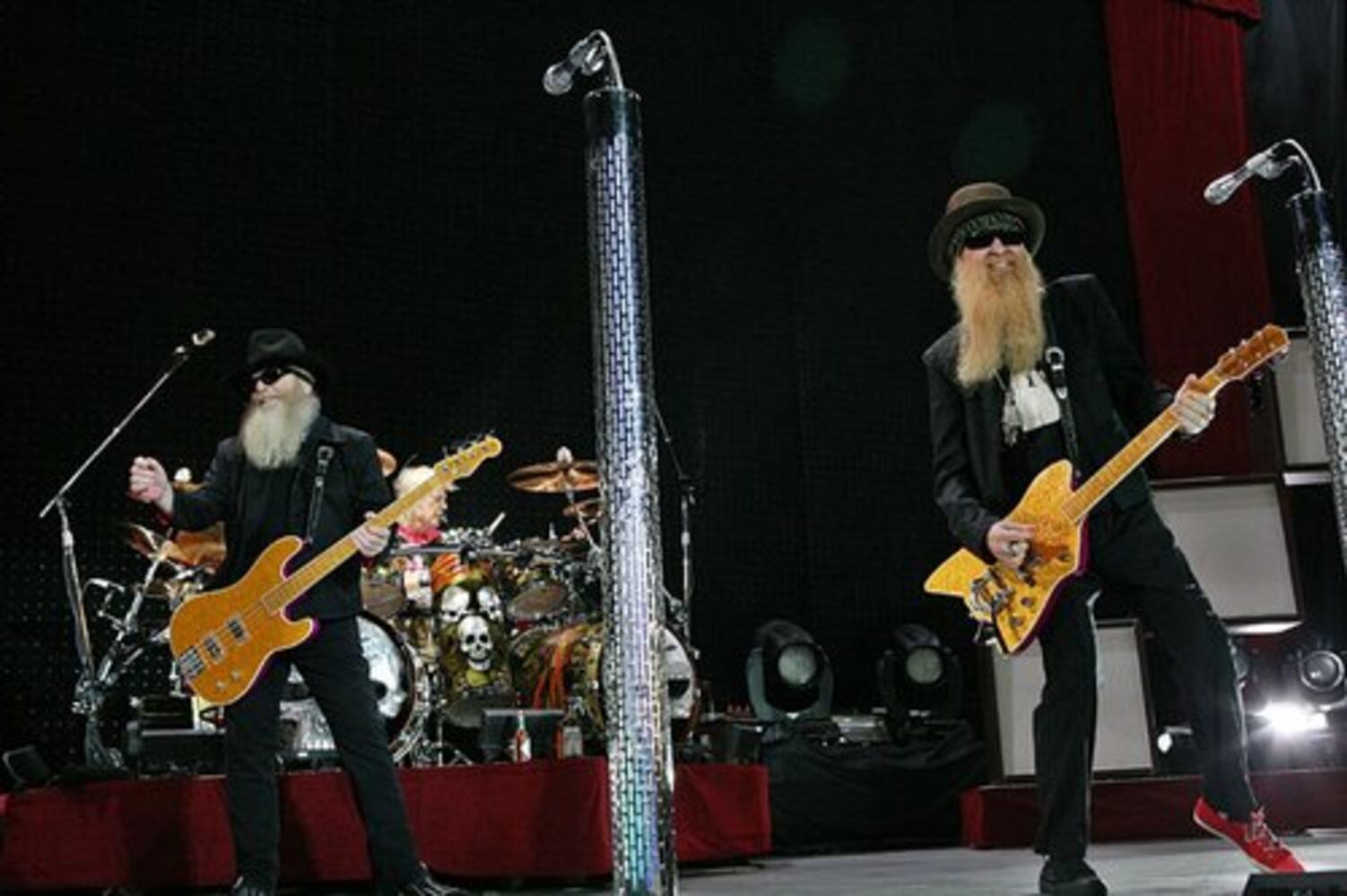 Aerosmith and ZZ Top play Lakewood concert