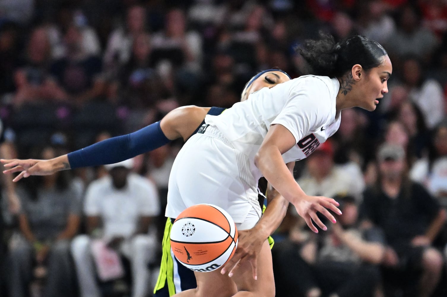 Atlanta Dream vs. Dallas Wings