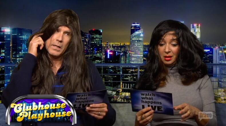 That side-eye though..