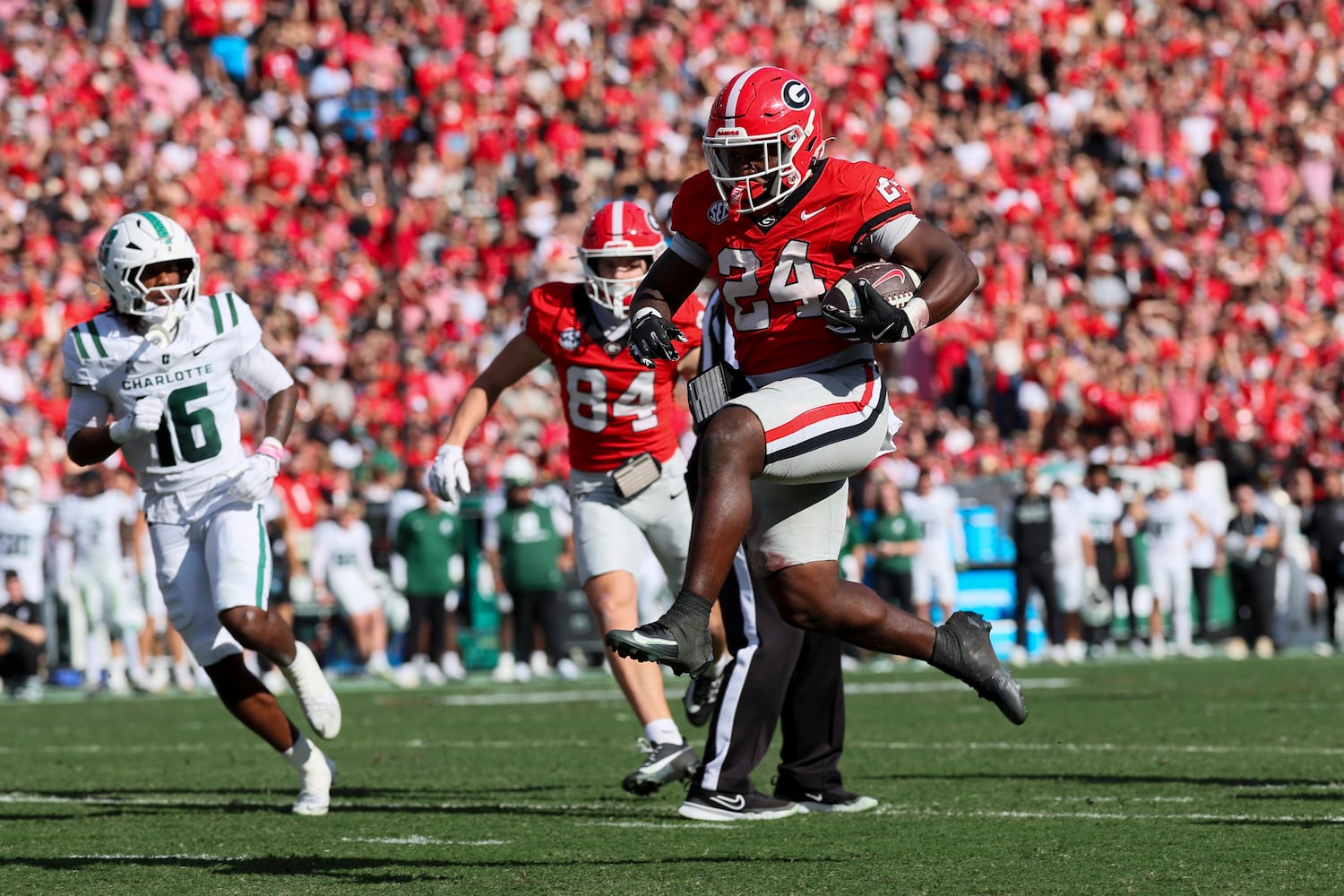 aajc 112225 uga charlotte football