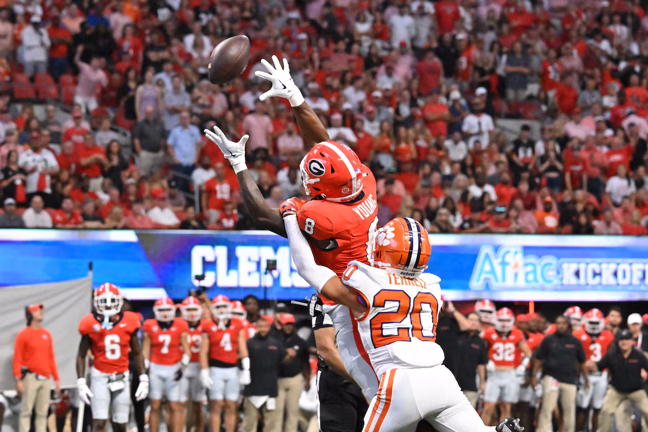 Georgia wide receiver Colbie Young (8) is not able to catch under pressure from Clemson cornerback Avieon Terrell (20) during the first half in an NCAA football game at Mercedes-Benz Stadium, Saturday, August 31, 2024, in Atlanta. (Hyosub Shin/AJC)