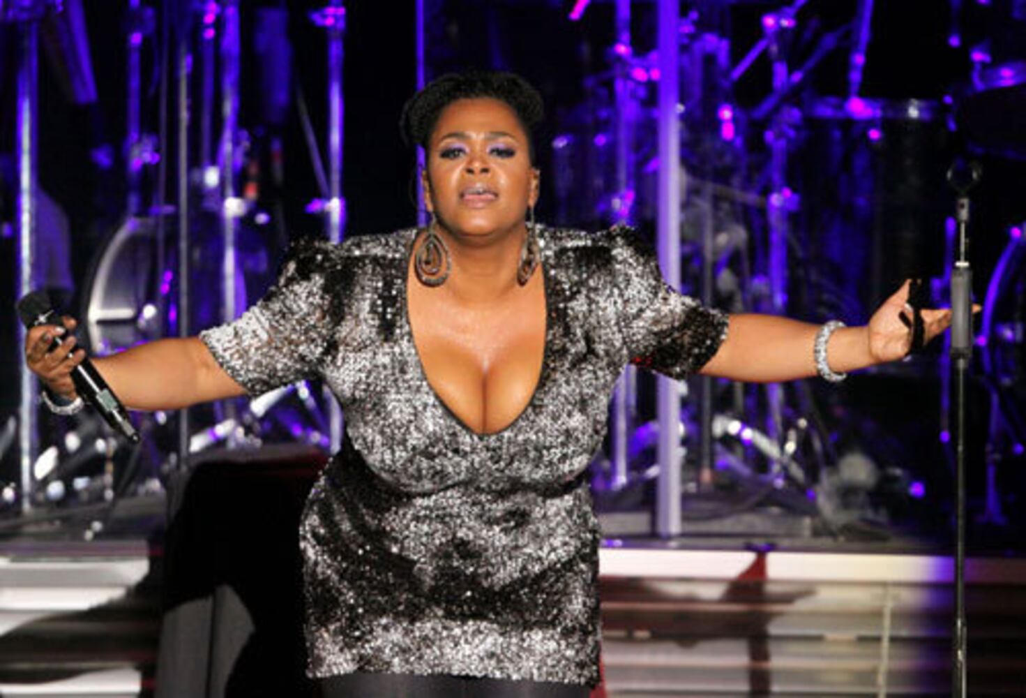 Jill Scott performs at Chastain Park Amphitheatre