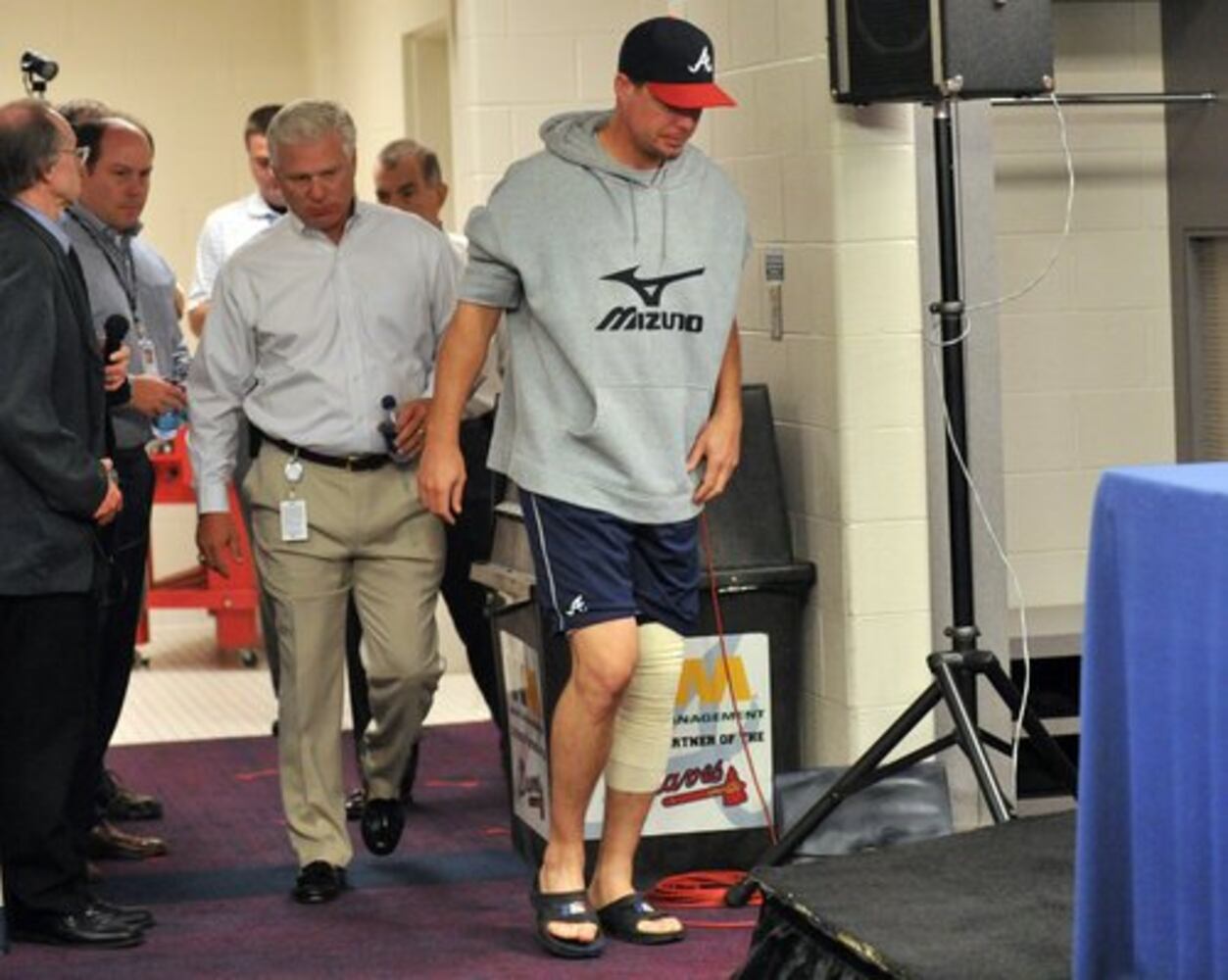 Chipper Jones' press conference on injury