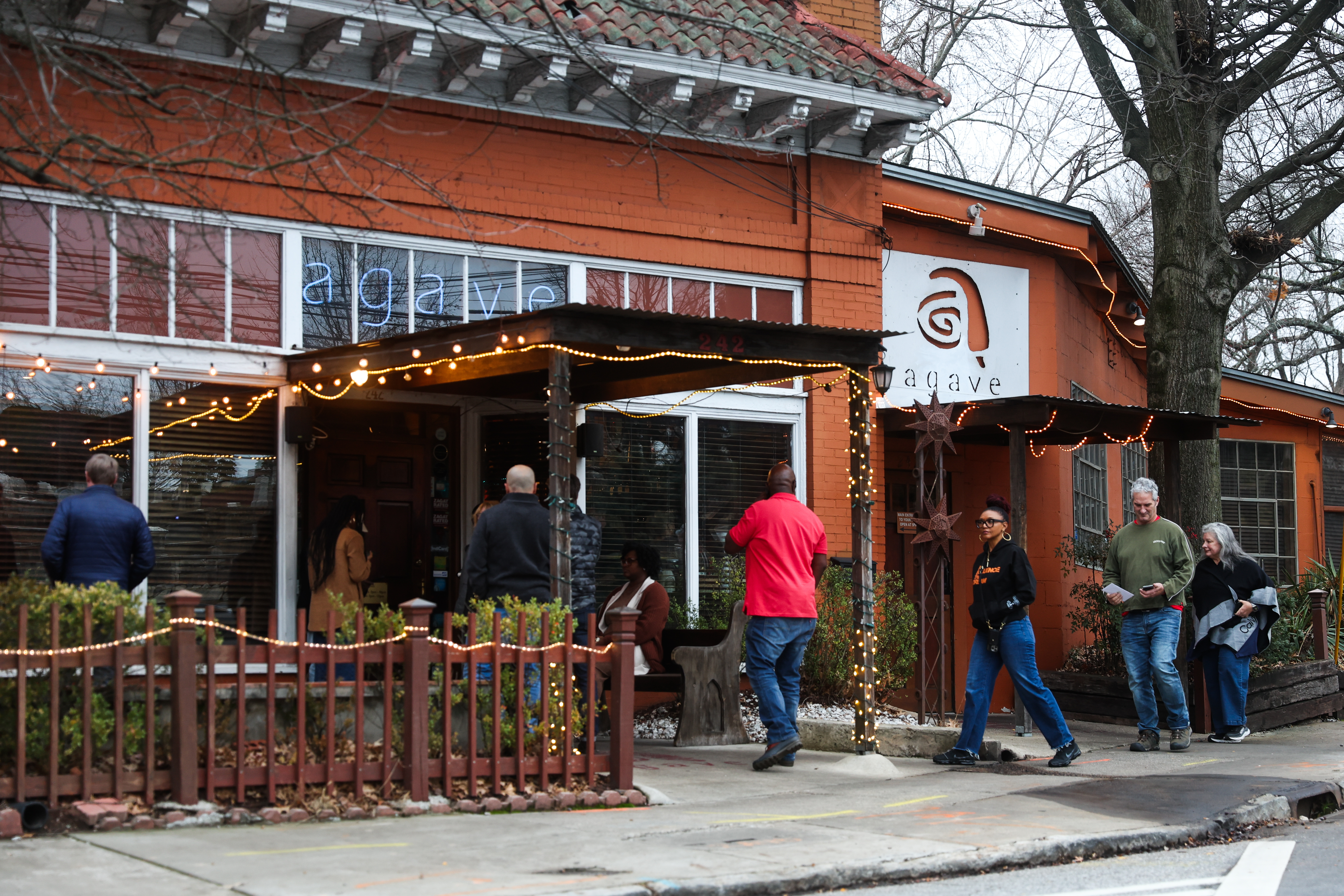 Regulars line up outside of Agave before it opens on Friday, Jan. 23, 2026, in Atlanta. The beloved Southwestern restaurant has served its last meal. (Abbey Cutrer/AJC)