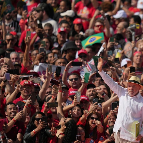 Brazilian President Luiz Inacio Lula da Silva waves to supporters during a presidential election campaign rally in Sao Bernardo do Campo, Sao Paulo state, Brazil, Sunday, Aug. 16, 2026. (AP Photo/Andre Penner)