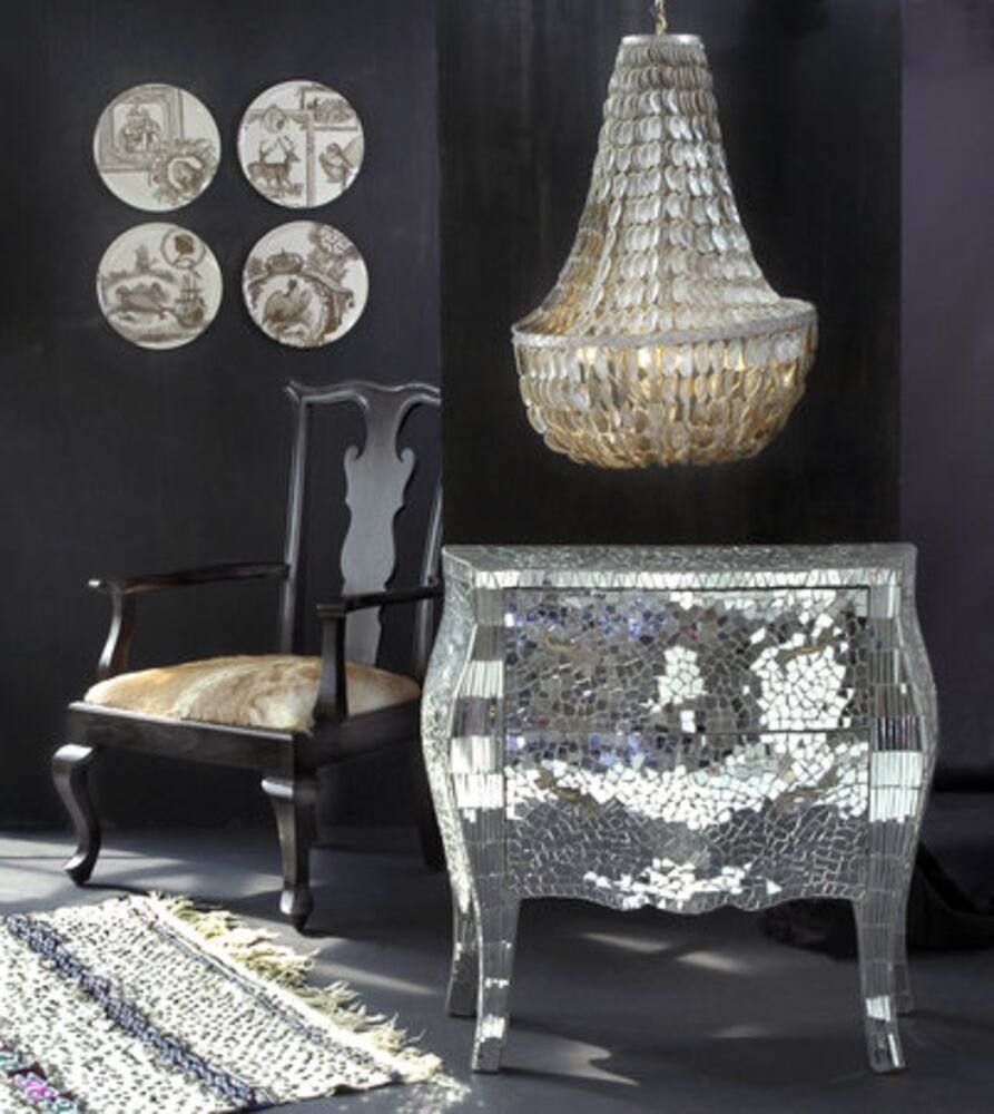 Chandeliers a hot home decor trend