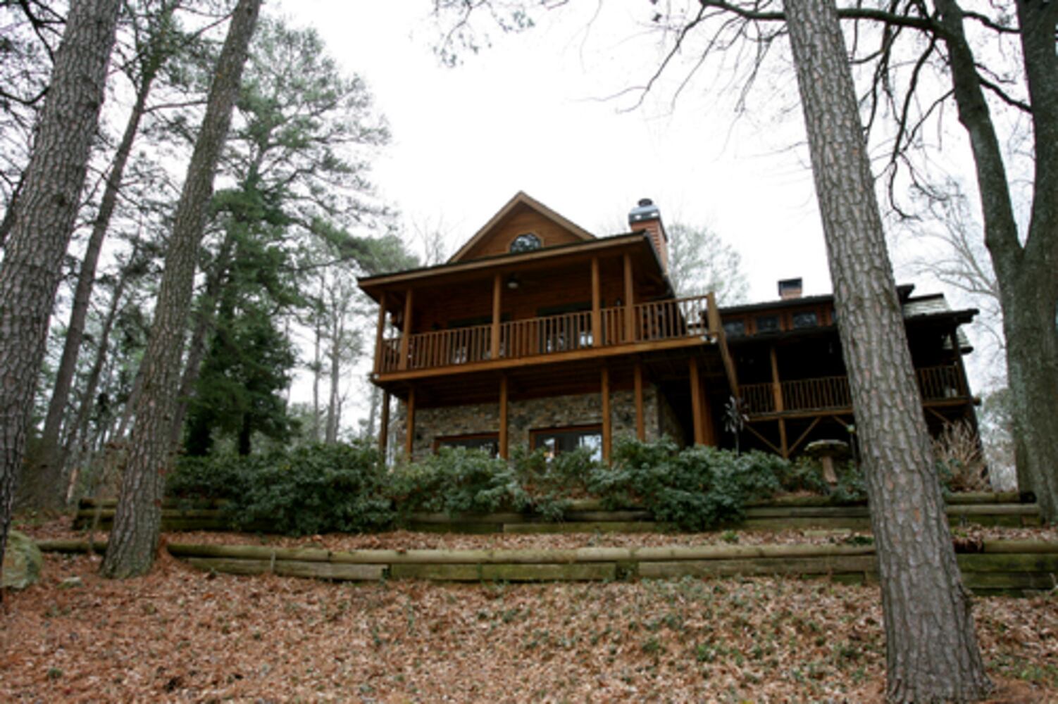 Cabin transformed from 'The Clampetts' to glorious abode