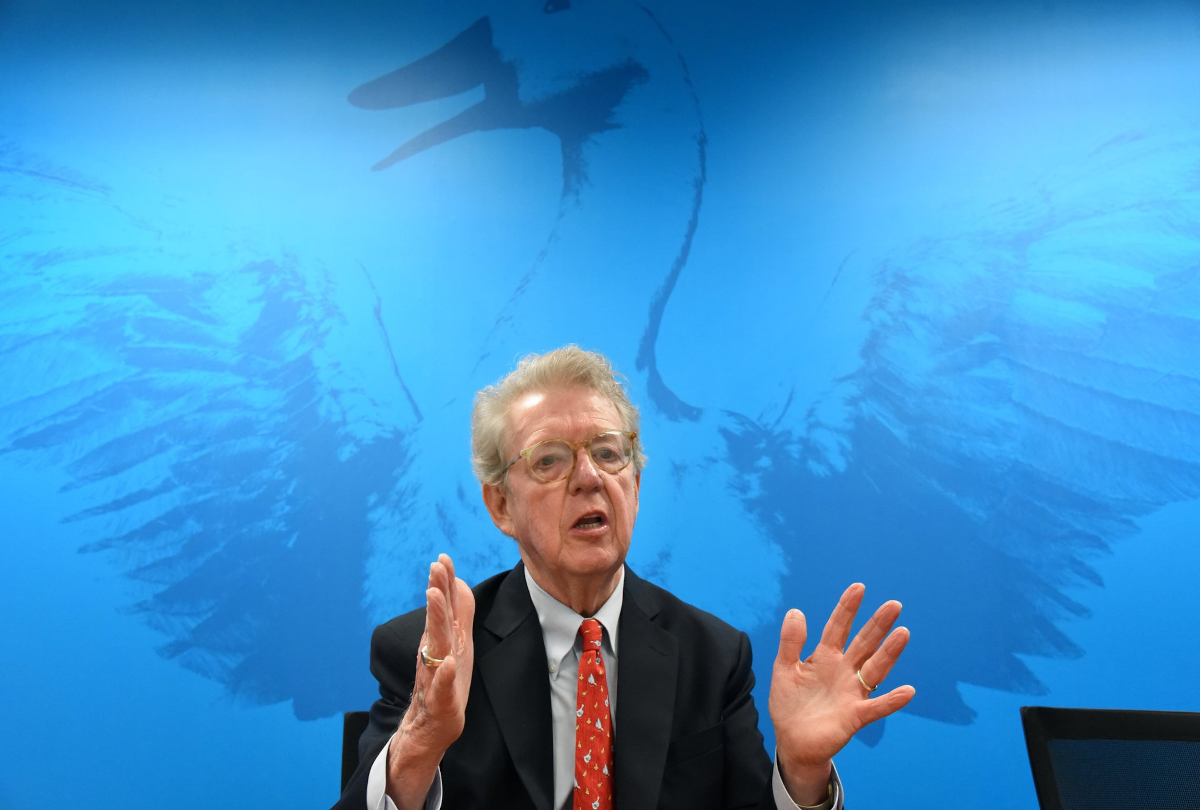 Aflac CEO Dan Amos will become the longest current tenure CEO in the Fortune 250 when Berkshire Hathaway CEO Warren Buffett retires at the end of 2025. Amos attributes much of Aflac's growth to his decision many years ago to run TV commercials starring a duck. (Hyosub Shin/AJC)
