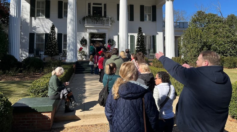 The Madison-Morgan Cultural Center’s Holiday Tour of Homes drew thousands of visitors last weekend. More than 3,000 tickets were sold. (Courtesy of Patrick Yost)