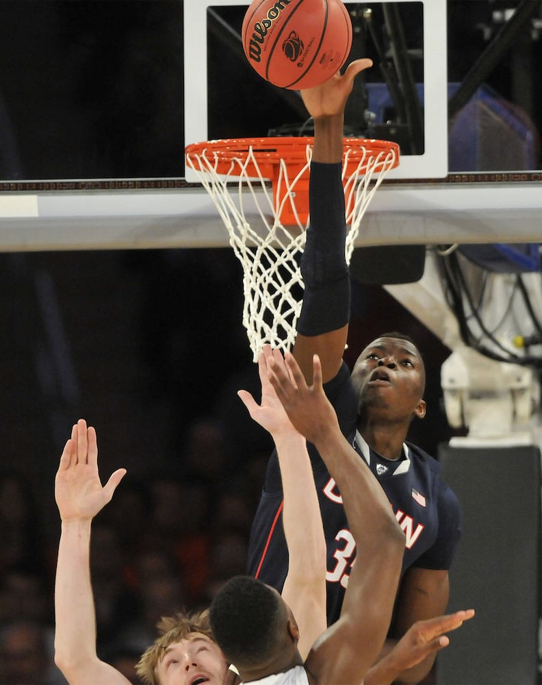 Sweet Sixteen - Iowa State vs. UConn