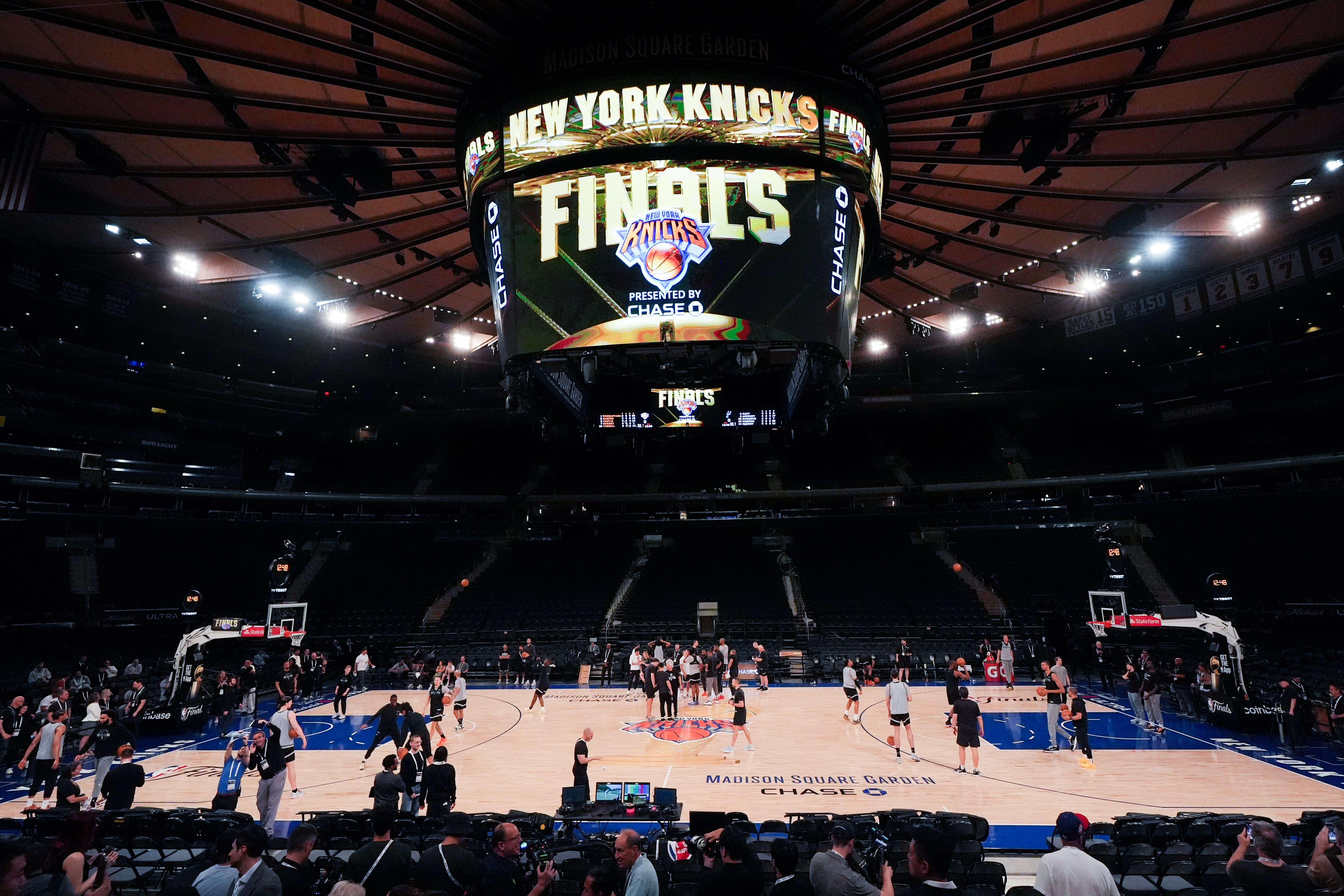 The San Antonio Spurs practice prior to Game 3 of the NBA Finals basketball series against the New York Knicks, Sunday, June 7, 2026, in New York. (AP Photo/Ross D. Franklin)