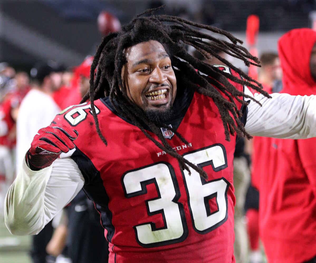 Photos: Falcons beat the Rams, advance in NFL playoffs