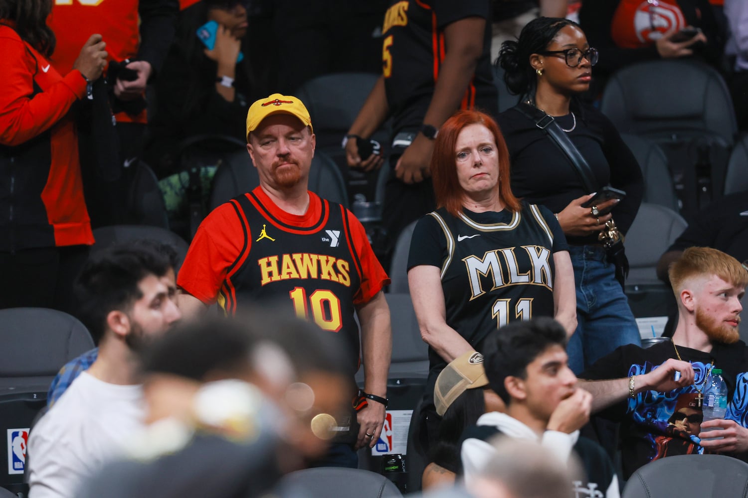 041925 hawks photos