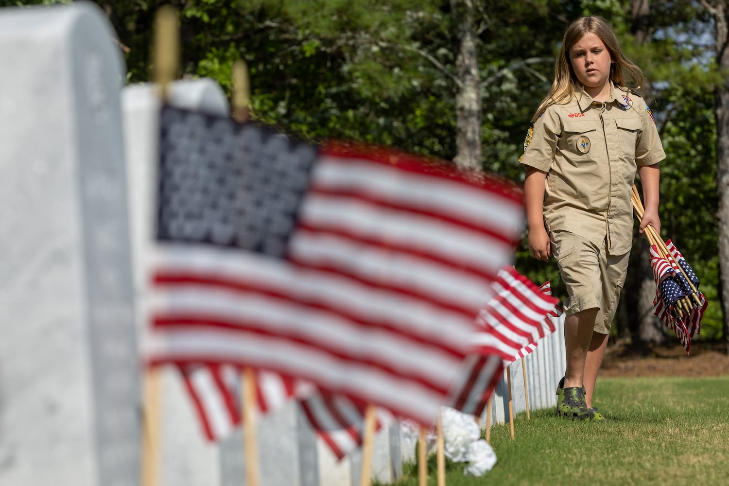 Georgia National Cemetery, volunteers will plant more than 21,000 flags