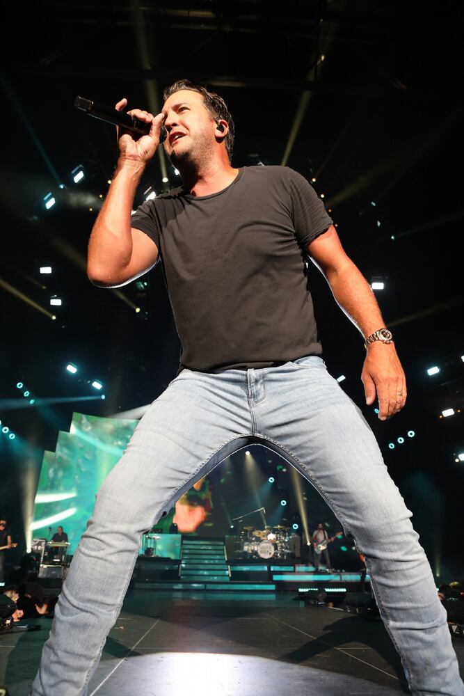 Luke Bryan and Raised Right Tour