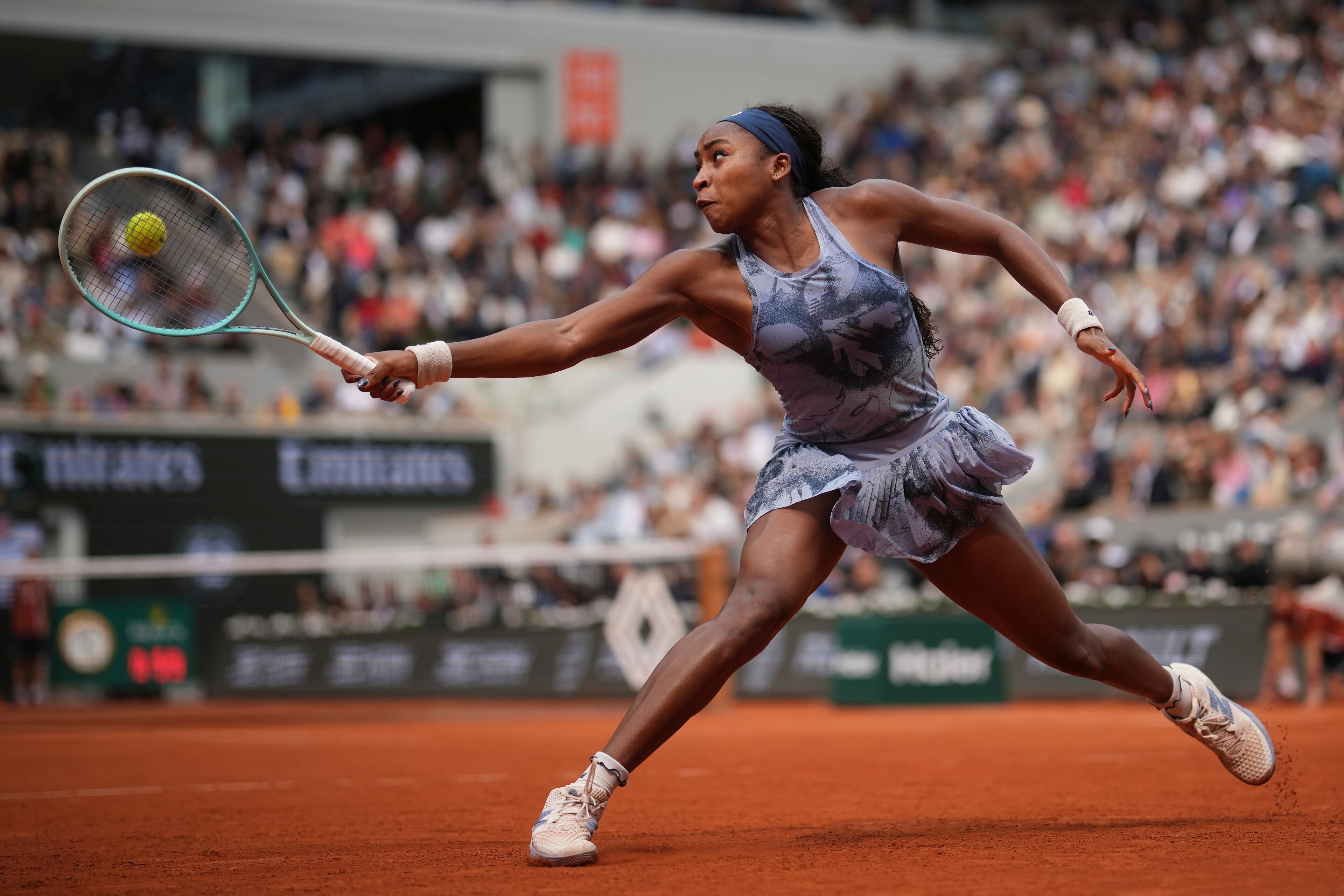 Coco Gauff of the U.S. plays a shot against Aryna Sabalenka of Belarus during their final match of the French Tennis Open at the Roland-Garros stadium in Paris, Saturday, June 7, 2025. (AP Photo/Christophe Ena)
