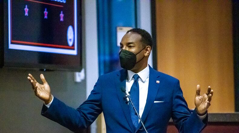 Atlanta Mayor Andre Dickens talks to the crowd before the swearing-in ceremony for the new Atlanta Board of Education members Monday 10, 2021. STEVE SCHAEFER FOR THE ATLANTA JOURNAL-CONSTITUTION