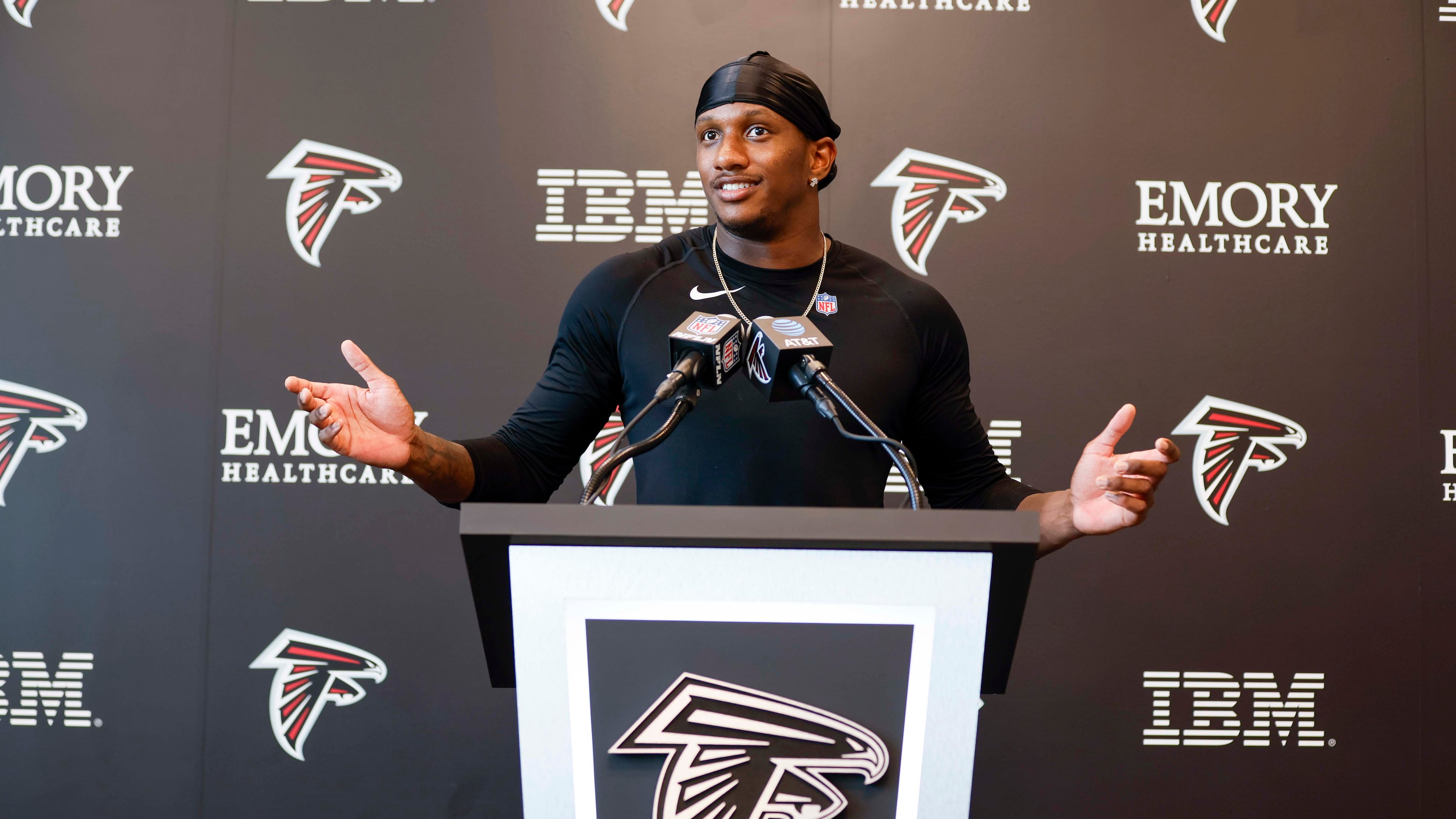 Atlanta Falcons quarterback Michael Penix Jr. speaks to the media after the Atlanta Falcons’ joint practice with the Tennessee Titans at the Falcons Practice Facility in Flowery Branch on Wednesday, August 13, 2025.
(Miguel Martinez/AJC)
