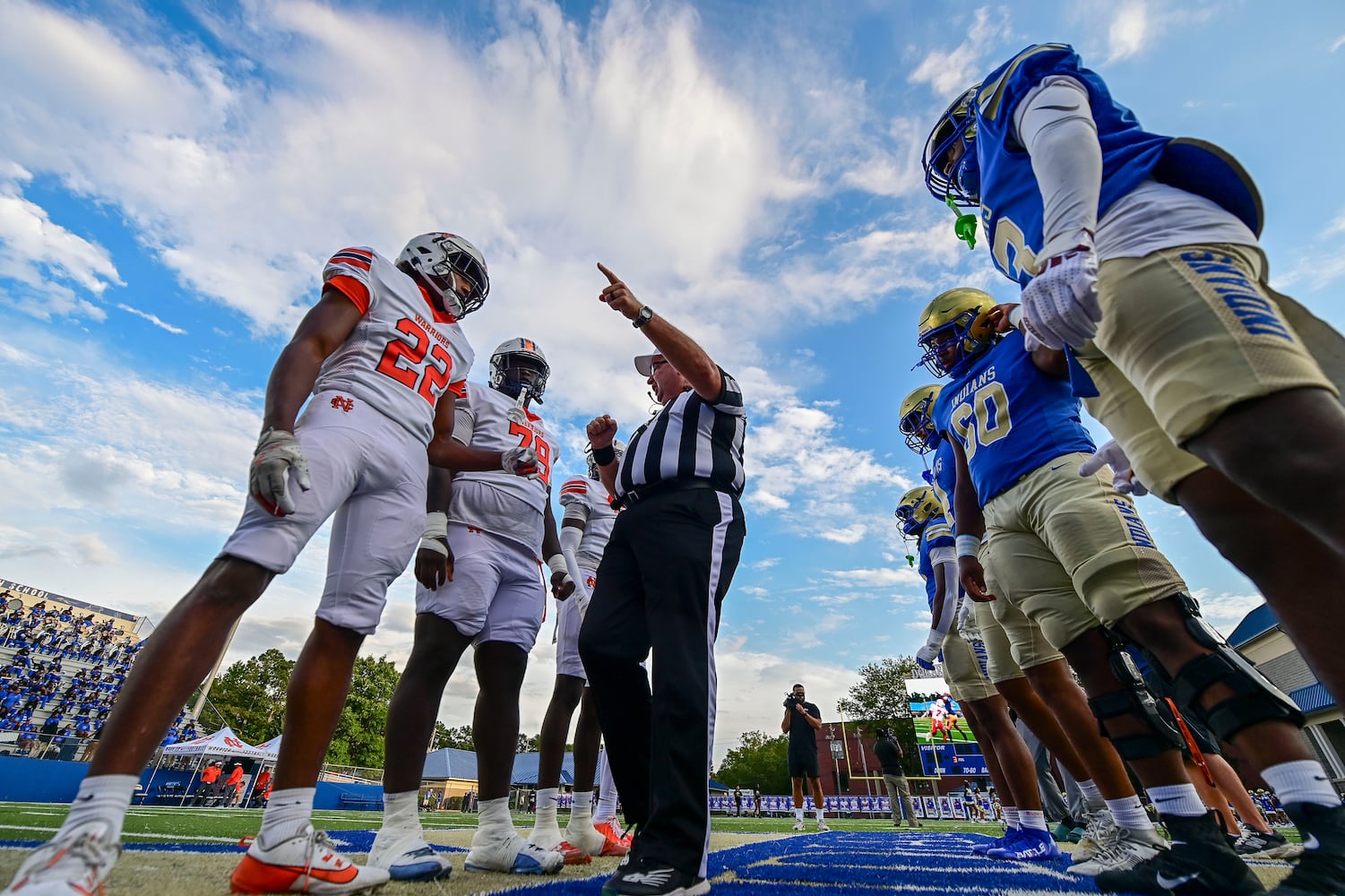 The North Cobb Warriors face off against the McEachern Indians Friday, August 22, 2025 at McEachern.  (Daniel Varnado/For the Atlanta Journal-Constitution)