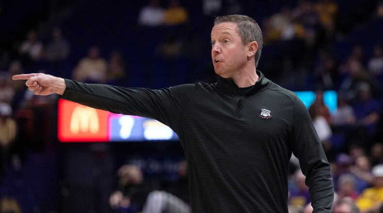 Georgia coach Mike White directs the team against LSU during an NCAA college basketball game Tuesday, Feb. 27, 2024, in Baton Rouge, La. (Hilary Scheinuk/The Advocate via AP)
