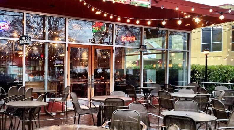 Osteria 832 offers a wide array of pizza and other Italian favorites.