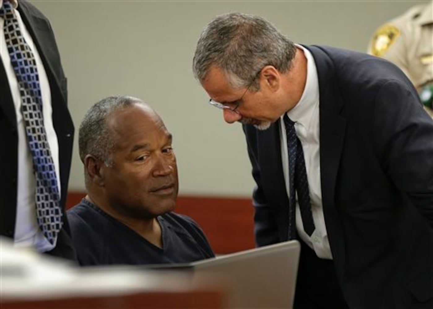 IMAGES: Aging OJ Simpson makes court appearence
