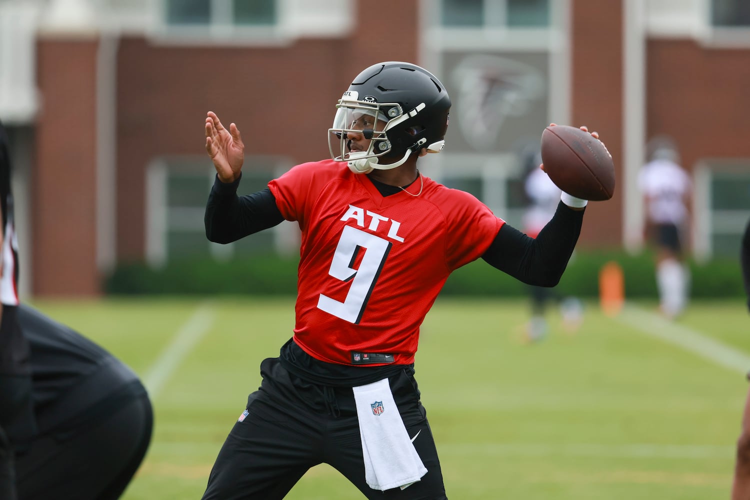 052825 falcons ota photos