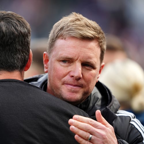 Bournemouth manager Andoni Iraola, left and Newcastle United manager Eddie Howe gesture, ahead of the English Premier League soccer match between Newcastle United and Bournemouth, in Newcastle, England, Saturday, April 18, 2026. (Owen Humphreys/PA via AP)
