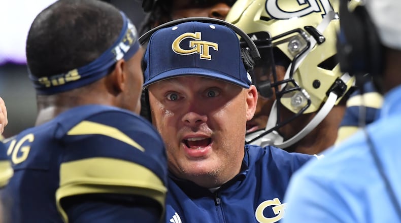 September 25, 2021 Atlanta - Georgia Tech's head coach Geoff Collins instructs during the first half of an NCAA college football game at Mercedes-Benz Stadium in Atlanta on Saturday, September 25, 2021. (Hyosub Shin / Hyosub.Shin@ajc.com)