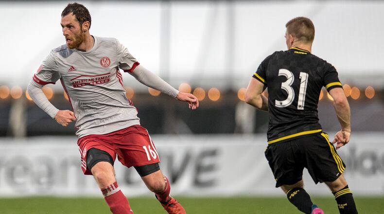 Charleston, South Carolina - February 18, 2017: United midfielder Chris McCann (#16) looks for an outlet Saturday, Feb. 18, 2017 in Charleston. (Photo by Alex Holt)