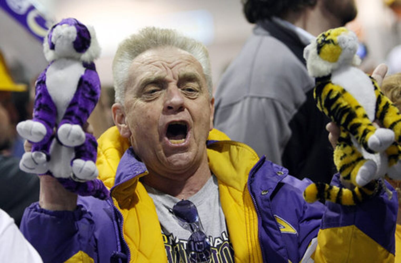 Georgia Tech fans revel at Chick-fil-A Bowl