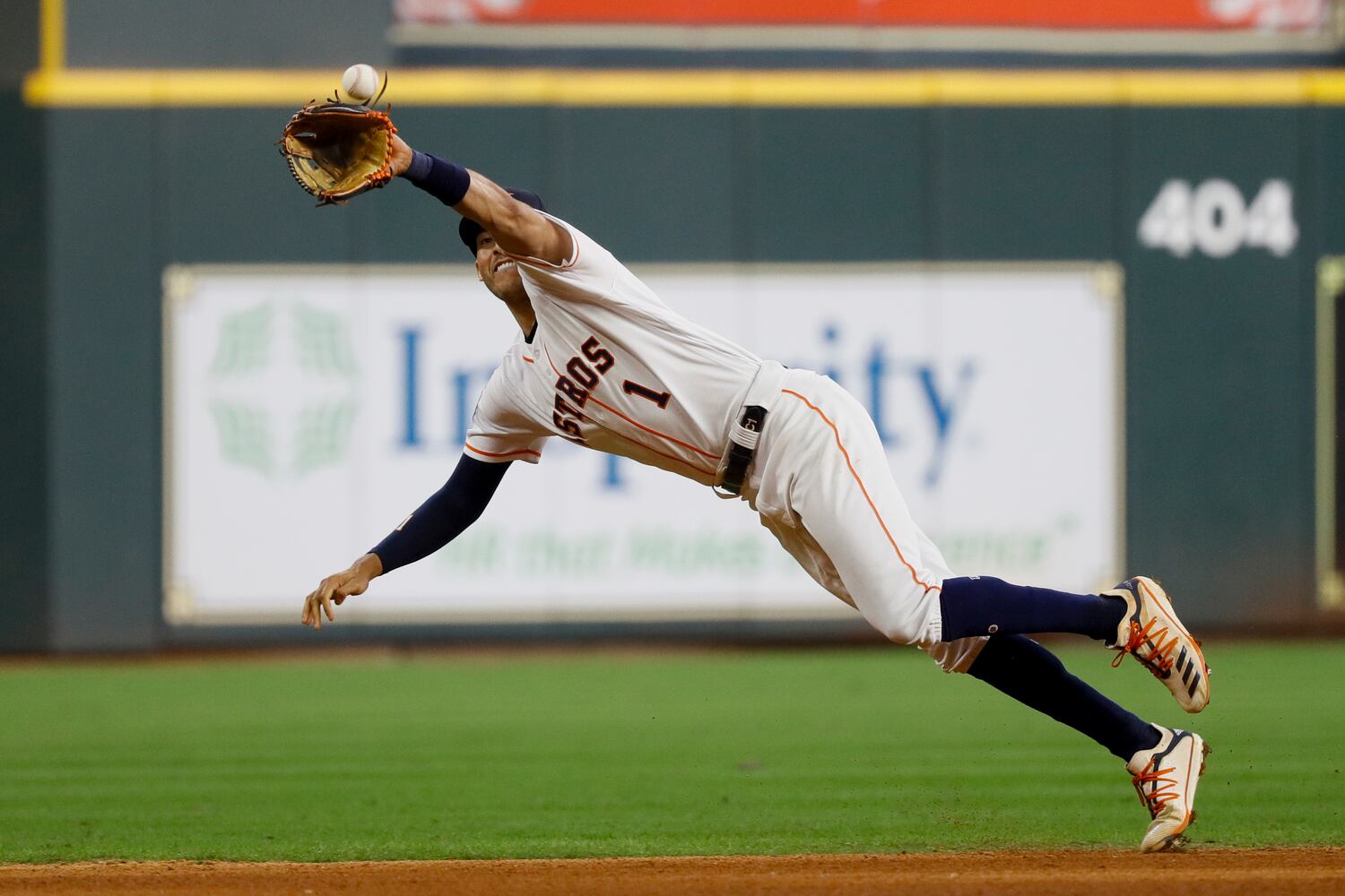 Photos: Nationals top Astros 5-4 in World Series Game 1